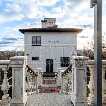 Монтажників вул., 123