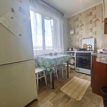 Сдам реальную одномнатную квартиру ул.Валентиновская 54.L