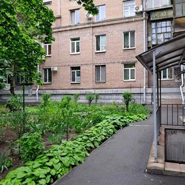 Продаж 2- кімнатної квартири в ЦЕНТРІ міста