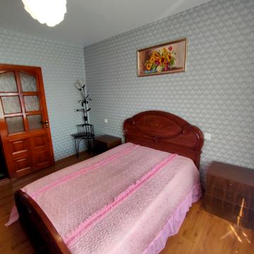 Академіка Корольова вул., 112/3