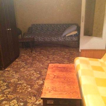 Сдам 1-комнатную квартиру, в районе Коммунального Рынка