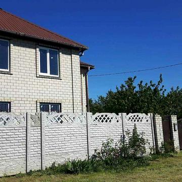 Продам добротный отличный  2-х этажный дом