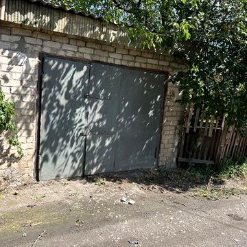 Будинок ! Долгінцево