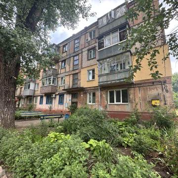 Сдам Двухкомнатную квартиру на Югоке.