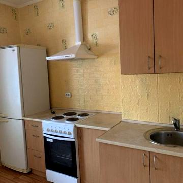 Здам однокімнатну на Закревського