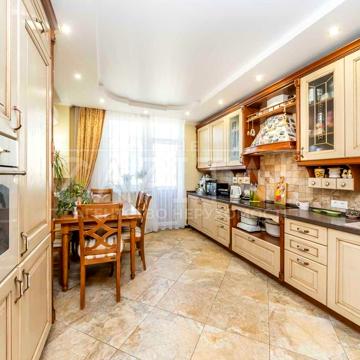 Юлії Здановської вул. (Ломоносова), 75-А
