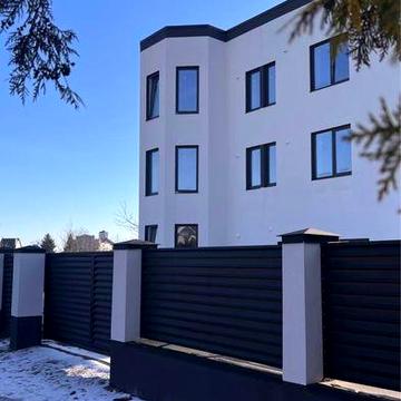 Простора квартира з власним гаражем Басів Кут.Є Оселя підійде.