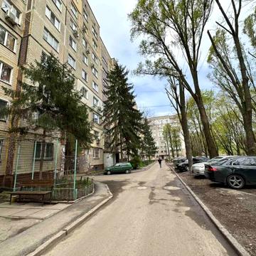 житловий масив Тополя-3 вул., 4