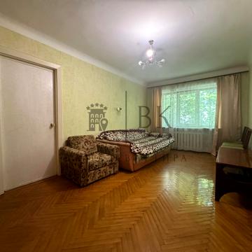 Івана Неходи вул., 7