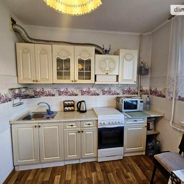 Довгострокова оренда 1к Квартира Морозна вулиця