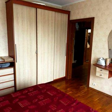 Продається 3-кімнатна квартира, район Рокосовського (біля Політеху)