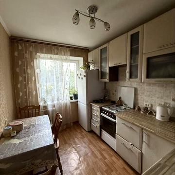 Продается 4-х кім квартира р-н Л. Лукʼяненка
