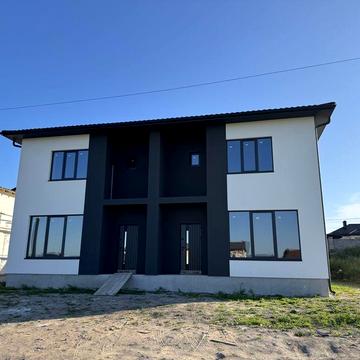 Продам котедж з комунікаціями за Райським садом
