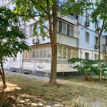 3-комнатная квартира с угловым балконом на Высоцкого