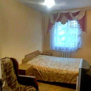 Вавилових вул., 16/12