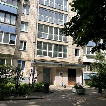 Гусовського вул., 2