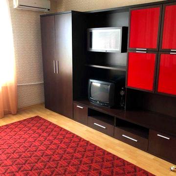 Продам Комунальную квартиру