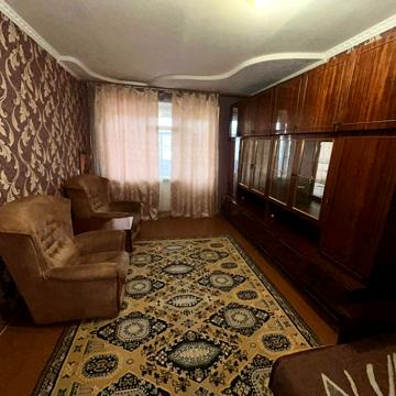 Паркова вул. (Анатолія Олійника), 40
