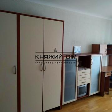 Голосіївський просп. (40-річчя Жовтня), 100/2