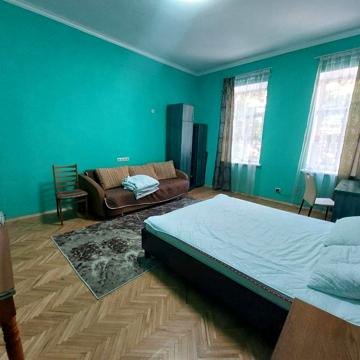 Замарстинівська вул. (Калініна), 40