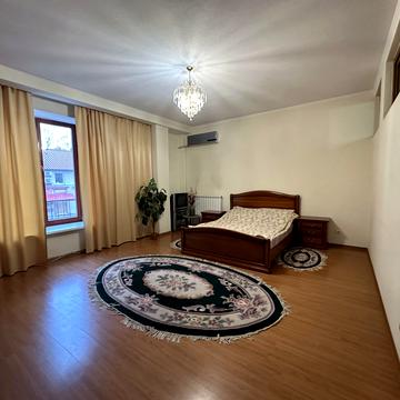 Чернишевська вул., 53