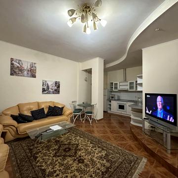 Чернишевська вул., 53