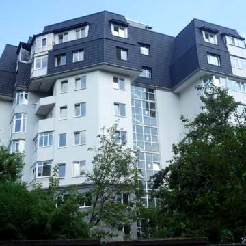 Лукʼянівка, вул. Соляна 70, 1-кімн квартира 35м2 в сучасному будинку