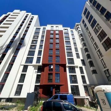 Хіміків вул., 25