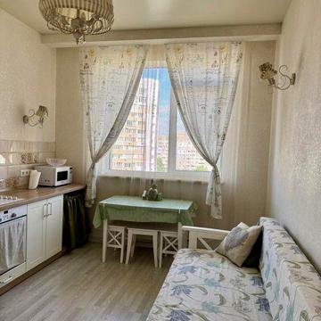 Сдам 2 комн квартиру в 20й Жемчужине на Сахарова