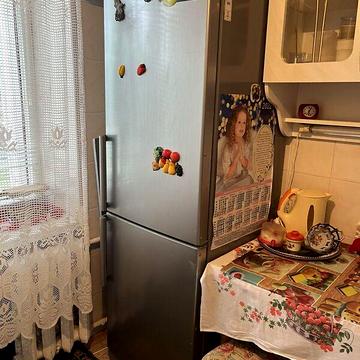 Довгострокова оренда 1к Квартира Василя Стуса (Гвардійська) вулиця