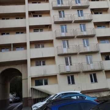 Владислава Бувалкіна вул. (Бочарова Генерала), 73