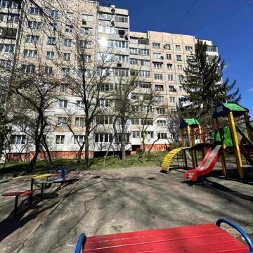 Продаж 4-кім квартири по вул. Пасічна 96