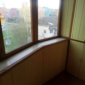 Каунаська вул., 10-А