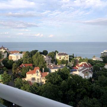 2-х комнатная квартира с  видом на море на 10-й фонтана.ЖК Корфу