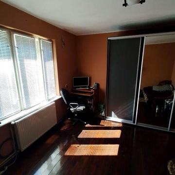 Продаж 2к Дім Володимира Гошовського (Боженка) вулиця