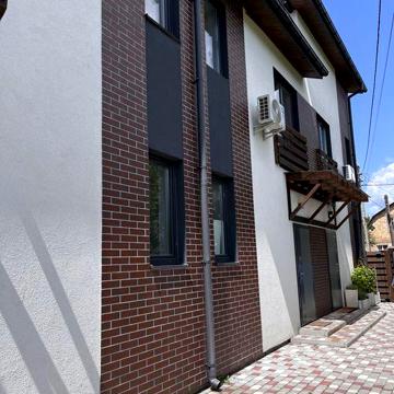 Таунхаус біля сосен в Ірпені — знімай та живи на повну!