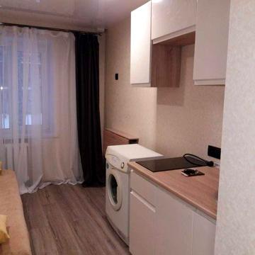 Продам гостинку на П.Поле СВОЯ,  не агентство
