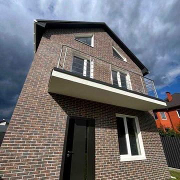 Двоповерховий будинок 120 м2 на ділянці в 5 соток / Білогородка