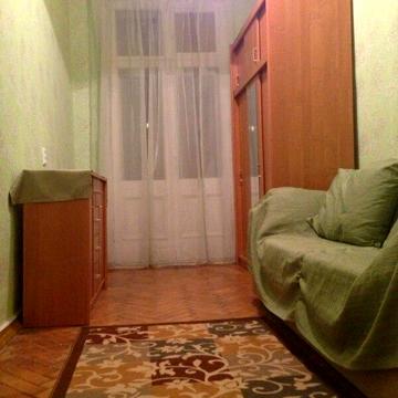 Малопідвальна вул., 21