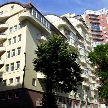 4-кімнатна вул. Кониського (Тургенєвська) 46/11