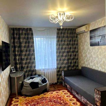 ВЛАСНИК!!!Продам 2 кім. квартиру CityMoll.Запорізька 1, малий ринок