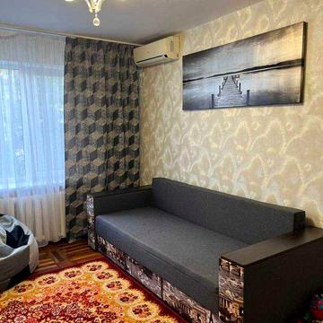 ВЛАСНИК!!!Продам 2 кім. квартиру CityMoll.Запорізька 1, малий ринок