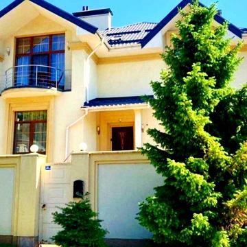 Оренда Будинку | Басейн | Котедж з Дорогим Ремонтом та Наповненням