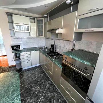 Оренда 2 кімнатної квартири в спальному районі!