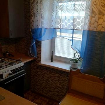 Продається однокімнатна квартира в центрі міста.