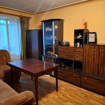 Сдам 1 кв.м.Армейская 5 мин. 4500 и свет.