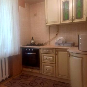 Сдаю 3-х ком., квартиру. Площадь Победы 10 000 грн.