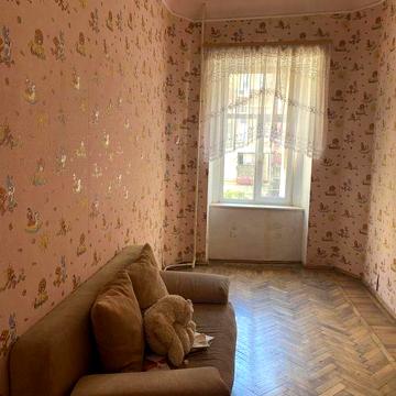 Продам квартиру. Центр Одеси. 200 кв.м 8 кiмнат