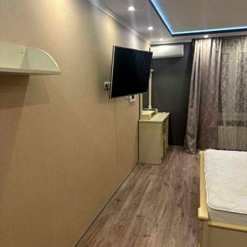 Оренда 2-ї квартири Хорольська 1А 24999 генератор на ліфт