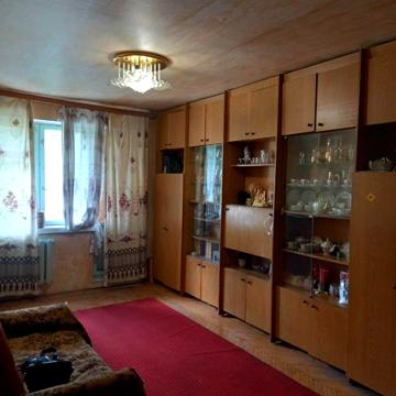 Познанська вул., 11Б